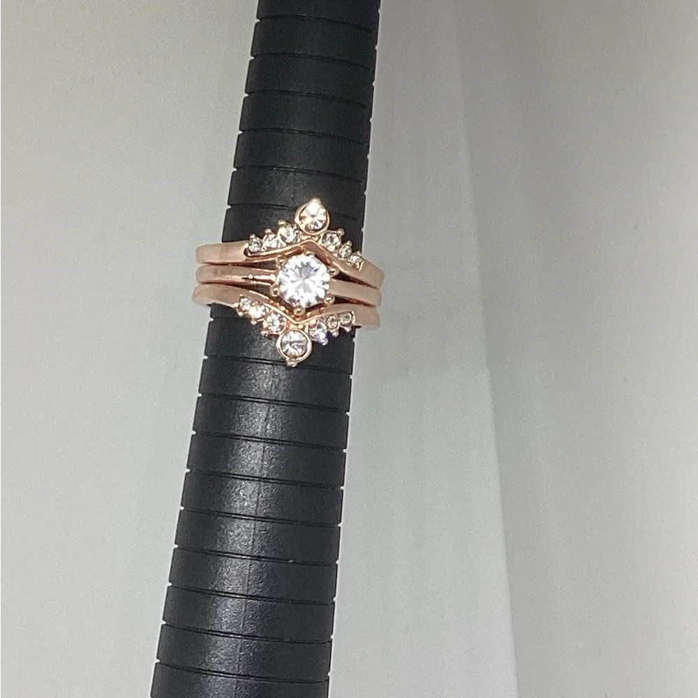 New! 3 Three Piece Stackable Crown Shaped Rose Gold Ring Set Sz 9 Faux Diamonds
